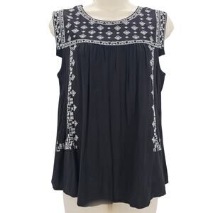 Buttons Womans size M Embroidered Detailing Sleeveless Tank Top Black/White